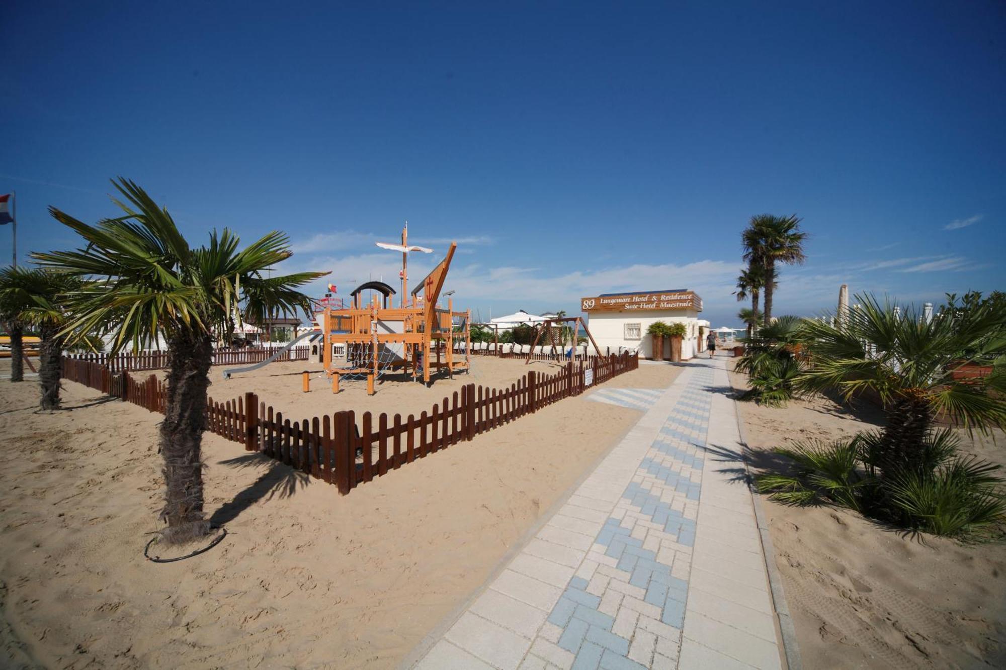 Hotel Maestrale Riccione Ngoại thất bức ảnh
