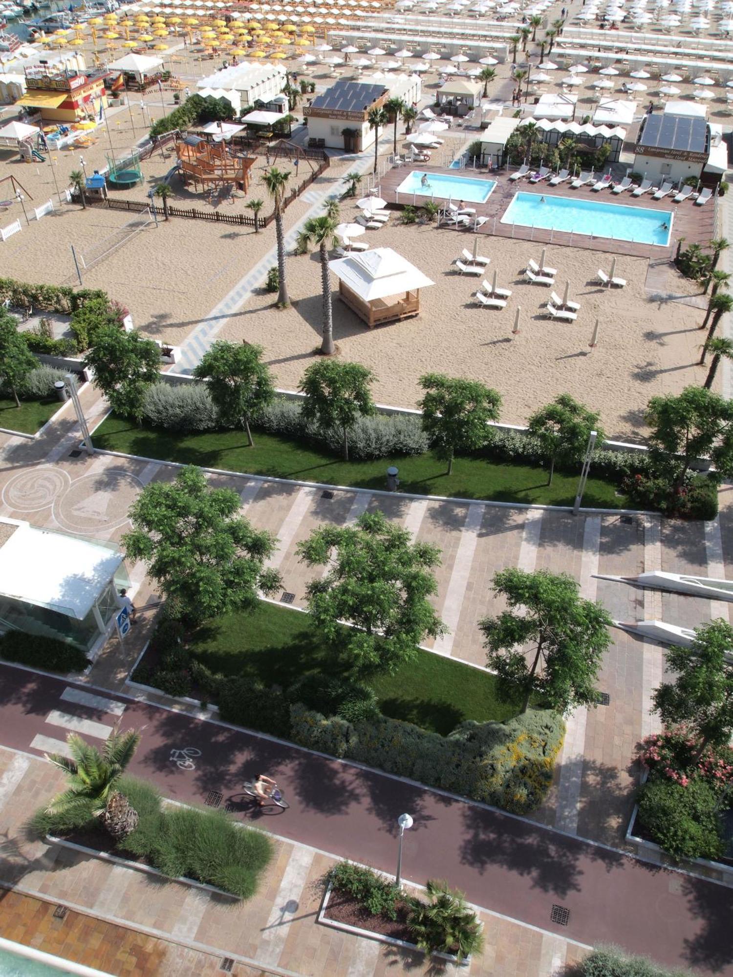 Hotel Maestrale Riccione Ngoại thất bức ảnh