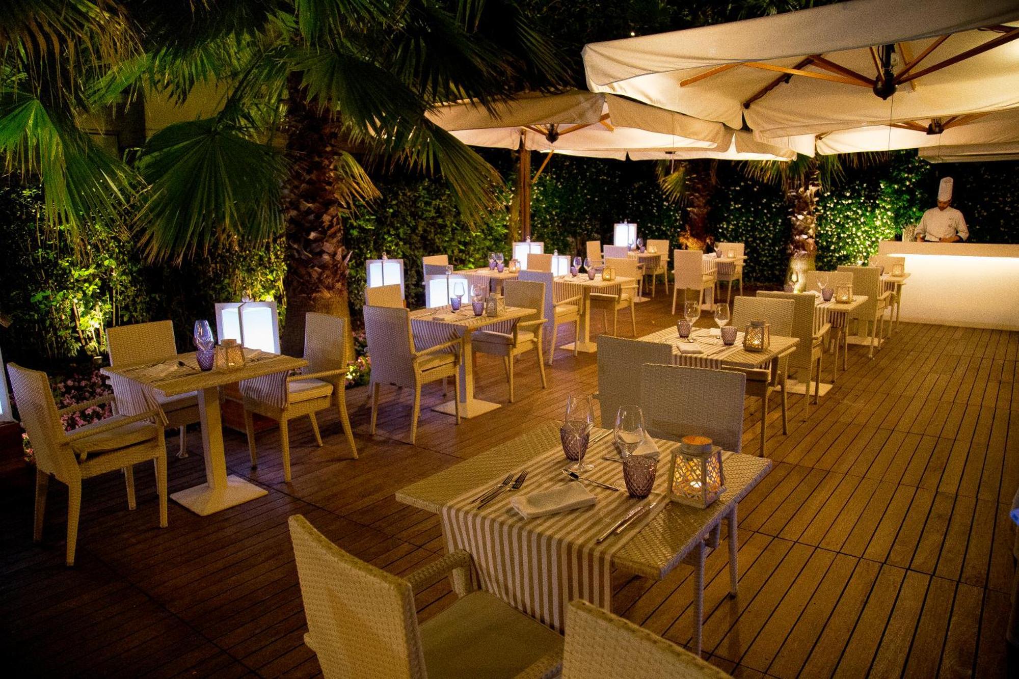 Hotel Maestrale Riccione Ngoại thất bức ảnh